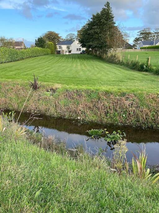 Breathnach Cottage Annex Knockleagha Ballina F26 D7E2 Buitenkant foto